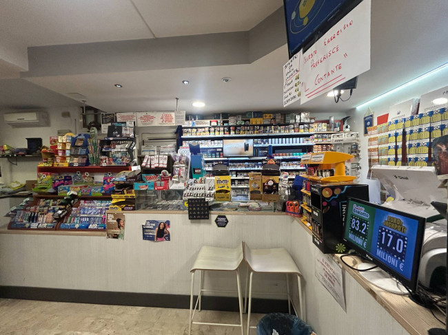 Attività commerciale in vendita a San Benedetto del Tronto