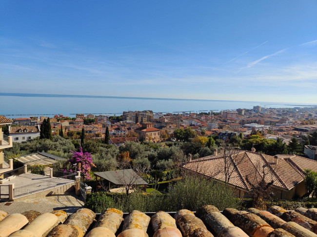 Villa singola in vendita a Grottammare