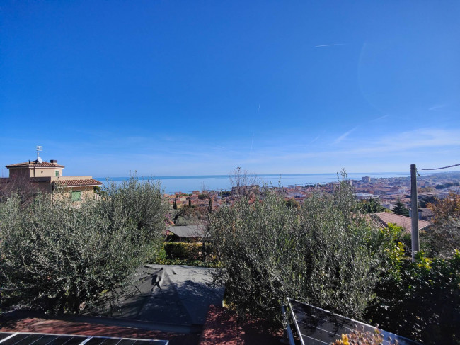 Villa singola in vendita a Grottammare