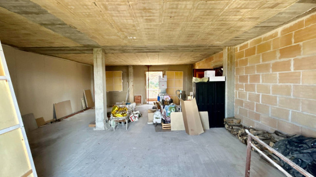 Appartamento in vendita a Carassai