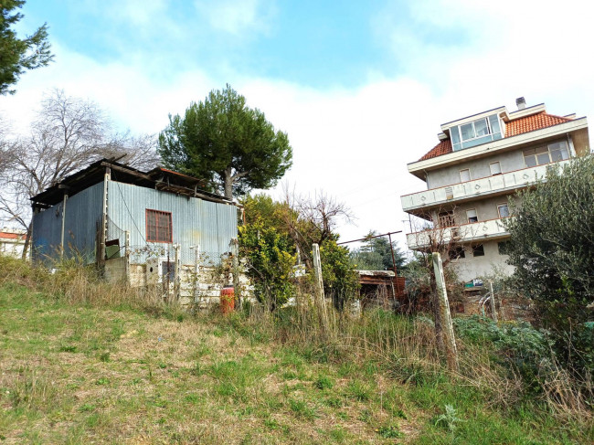 Locale Artigianale / Deposito in vendita a San Benedetto del Tronto