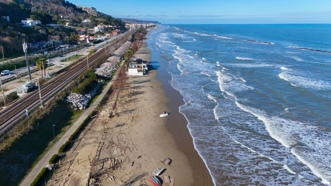 Terreno Agricolo (con / Senza Piccolo Prefabbricato) in vendita a Cupra Marittima