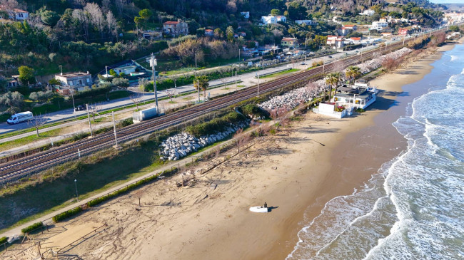 Terreno Agricolo (con / Senza Piccolo Prefabbricato) in vendita a Cupra Marittima
