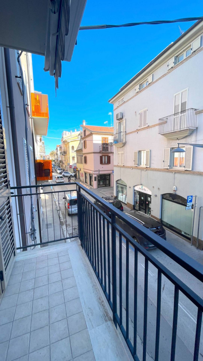 Casa cielo - terra in vendita a San Benedetto del Tronto