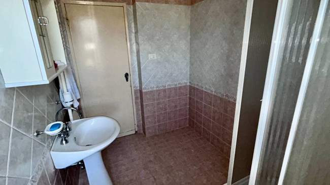 Stabile / Palazzo in vendita a Carassai