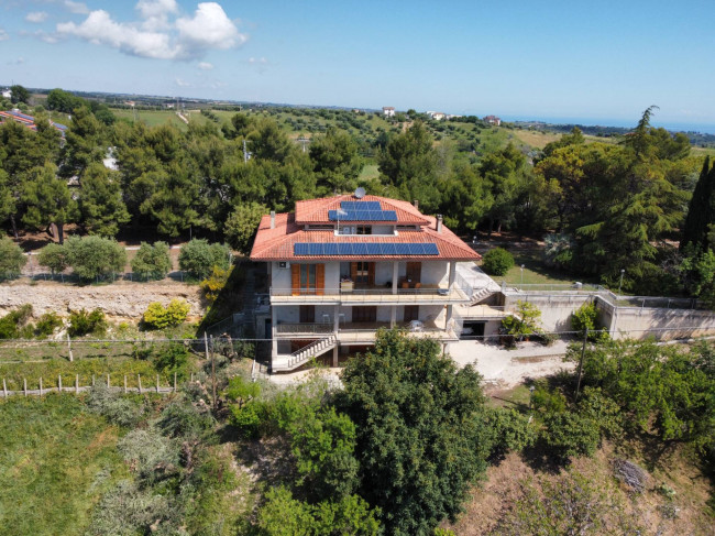 Villa singola in vendita a Grottammare