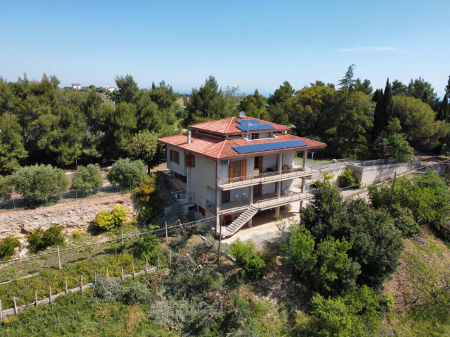 Villa singola in vendita a Grottammare
