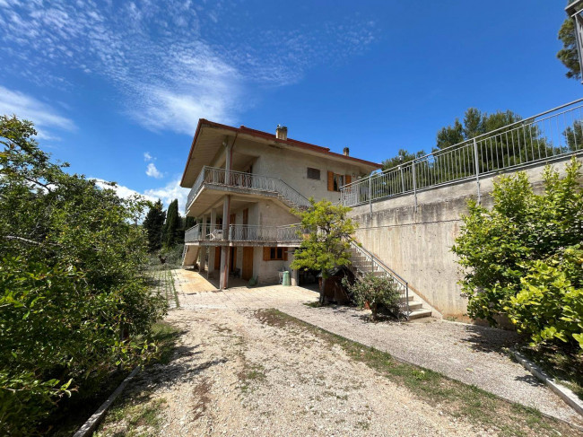 Villa singola in vendita a Grottammare