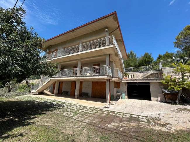 Villa singola in vendita a Grottammare