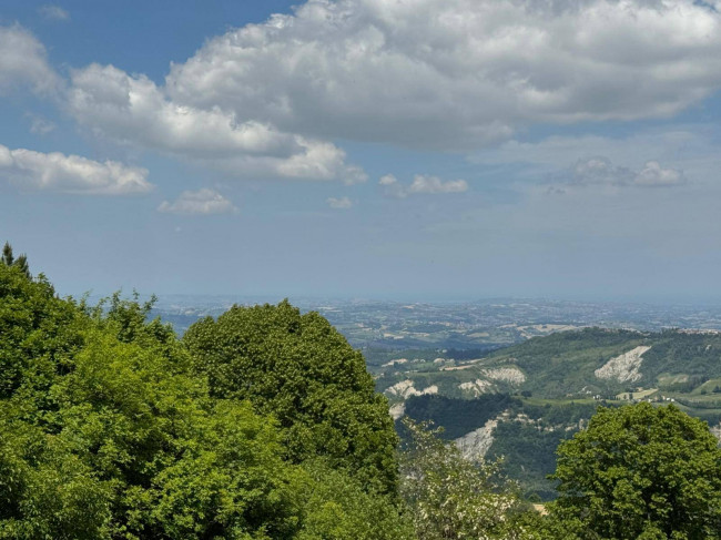 Villino a  schiera / bifamiliare in vendita a Montefalcone Appennino