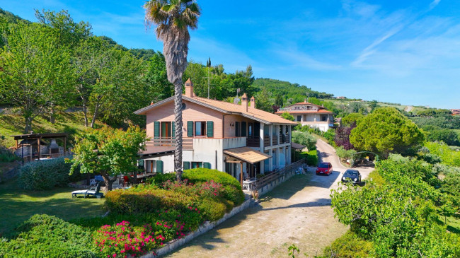 Villino a  schiera / bifamiliare in vendita a Colonnella
