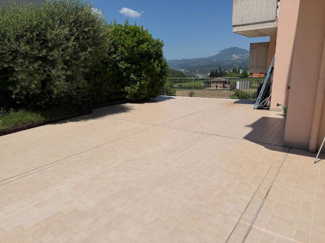 Appartamento in vendita a Folignano