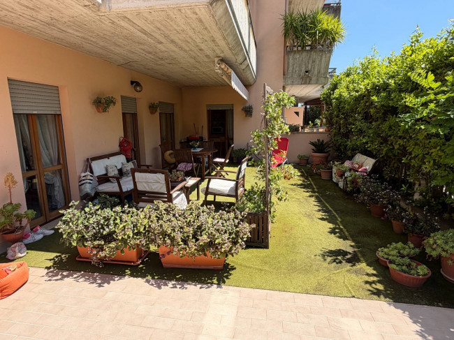 Appartamento in vendita a Folignano