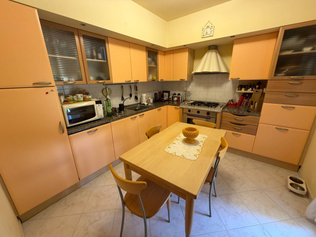 Appartamento in vendita a Folignano