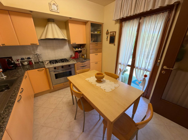 Appartamento in vendita a Folignano