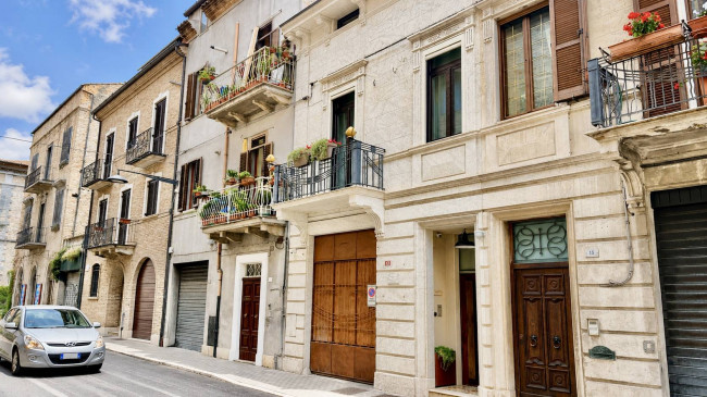 Casa cielo - terra in Vendita a San Benedetto del Tronto