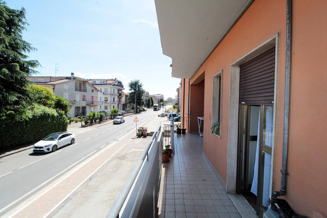Appartamento in vendita a Monsampolo del Tronto