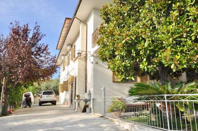 Villino a  schiera / bifamiliare in vendita a Offida