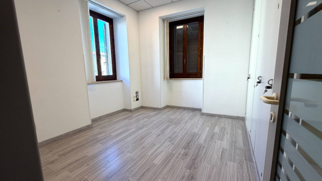 Ufficio / Studio Professionale in affitto a San Benedetto del Tronto