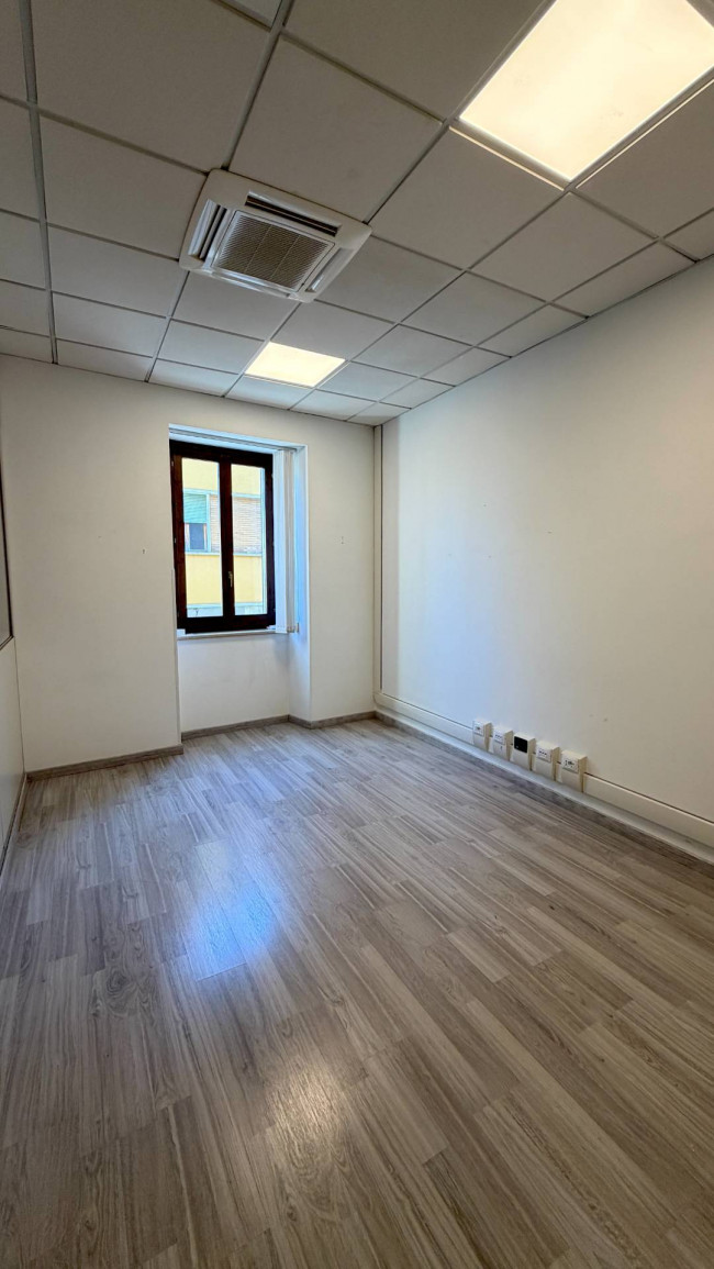 Ufficio / Studio Professionale in affitto a San Benedetto del Tronto