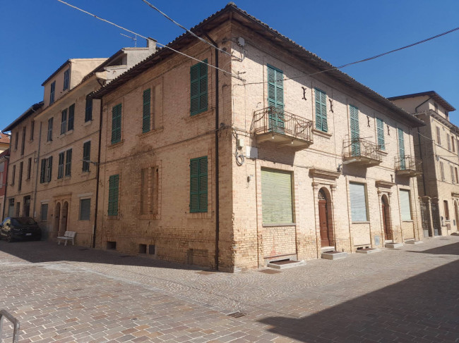Casa cielo - terra in vendita a Castignano