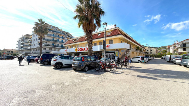 Garage / Autorimessa / Box in vendita a San Benedetto del Tronto