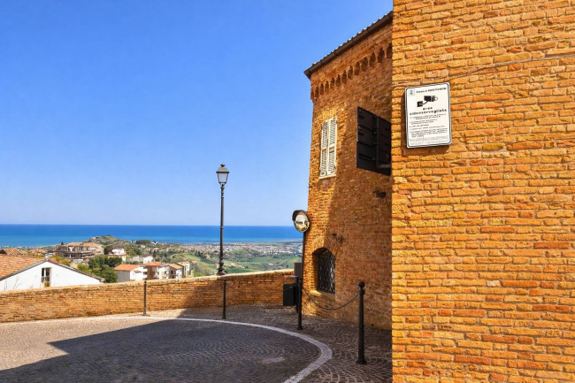 Casa cielo - terra in vendita a Monteprandone
