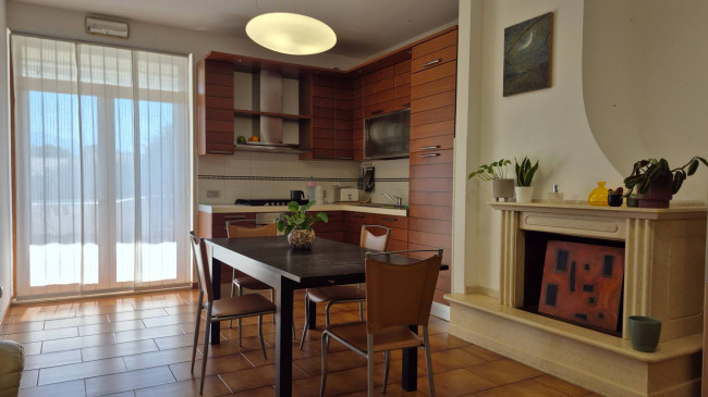 Appartamento in vendita a Colli del Tronto