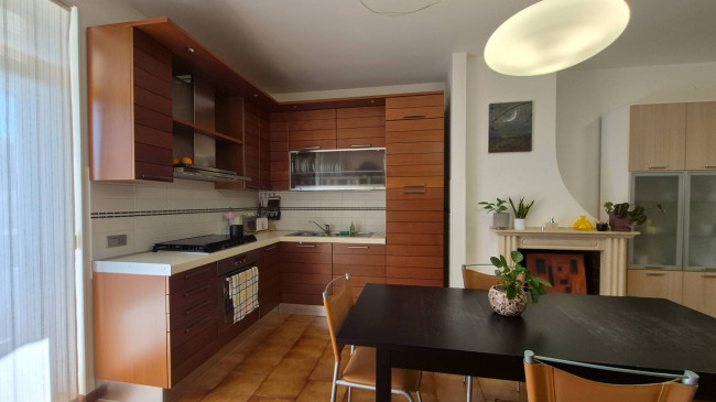 Appartamento in vendita a Colli del Tronto