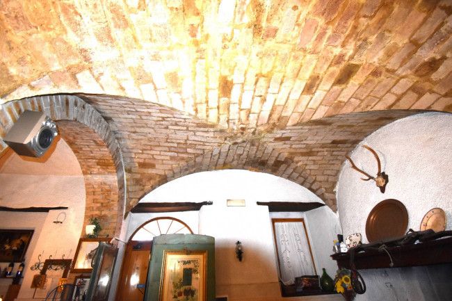 Casale Colonico Rustico in vendita a Ripatransone