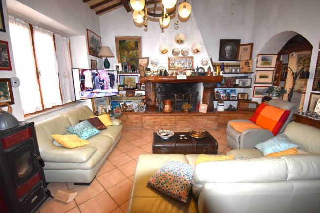 Casale Colonico Rustico in vendita a Ripatransone
