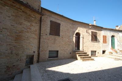 Casa cielo - terra in vendita a Montalto delle Marche