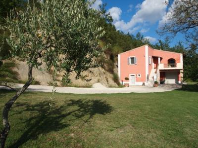 Casale Colonico in vendita a Ascoli Piceno