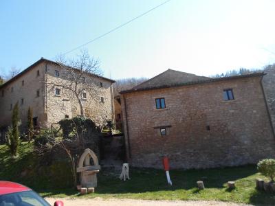 Casa cielo - terra in vendita a Comunanza