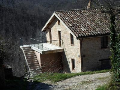 Casa cielo - terra in vendita a Comunanza