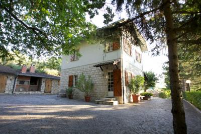 Casale Colonico in vendita a Ascoli Piceno