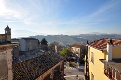 Casa cielo - terra in vendita a Monsampolo del Tronto