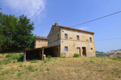 Country House for sale in Monterubbiano