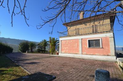 Villa singola in vendita a Ancarano