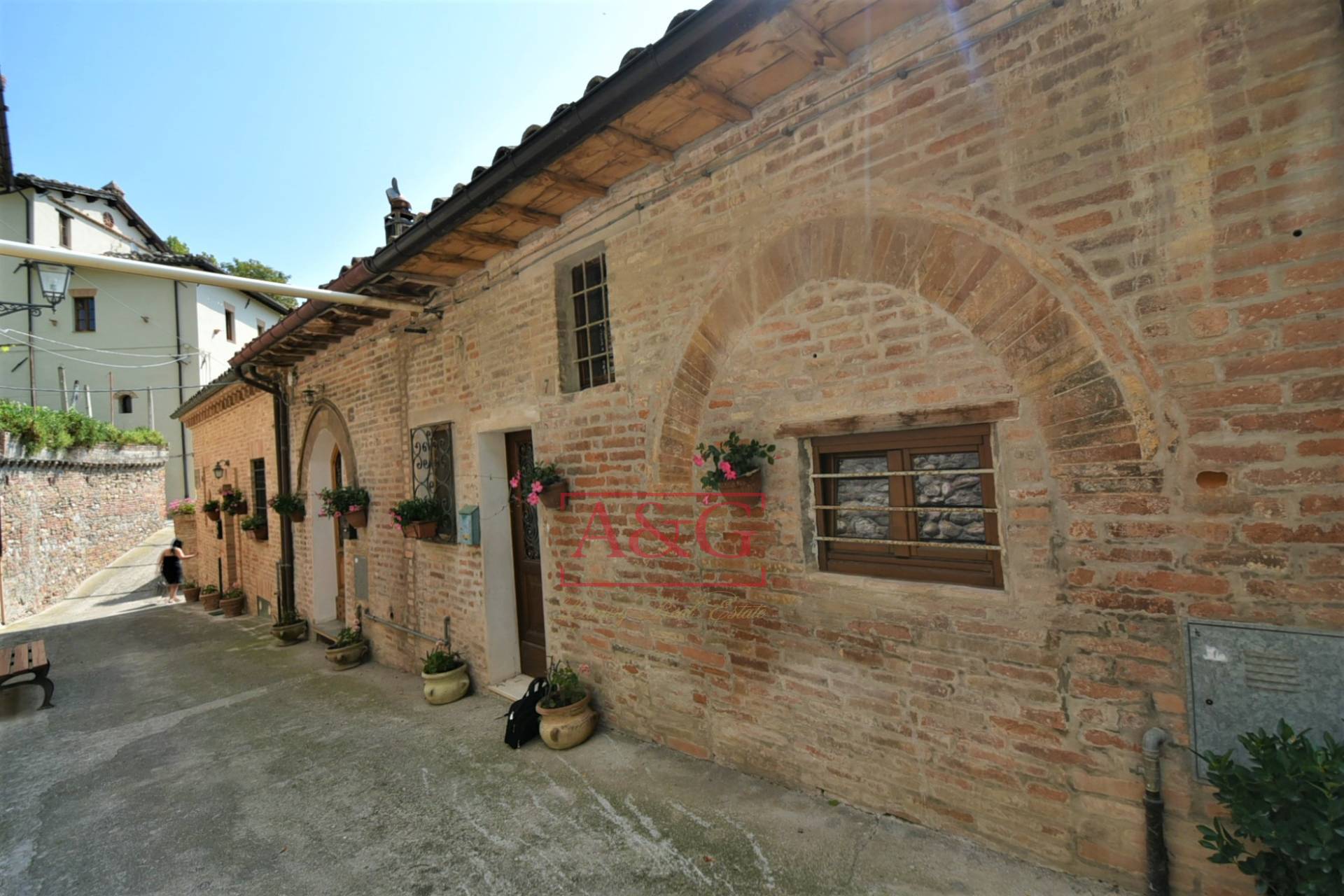 Casa cielo-terra in vendita a Amandola