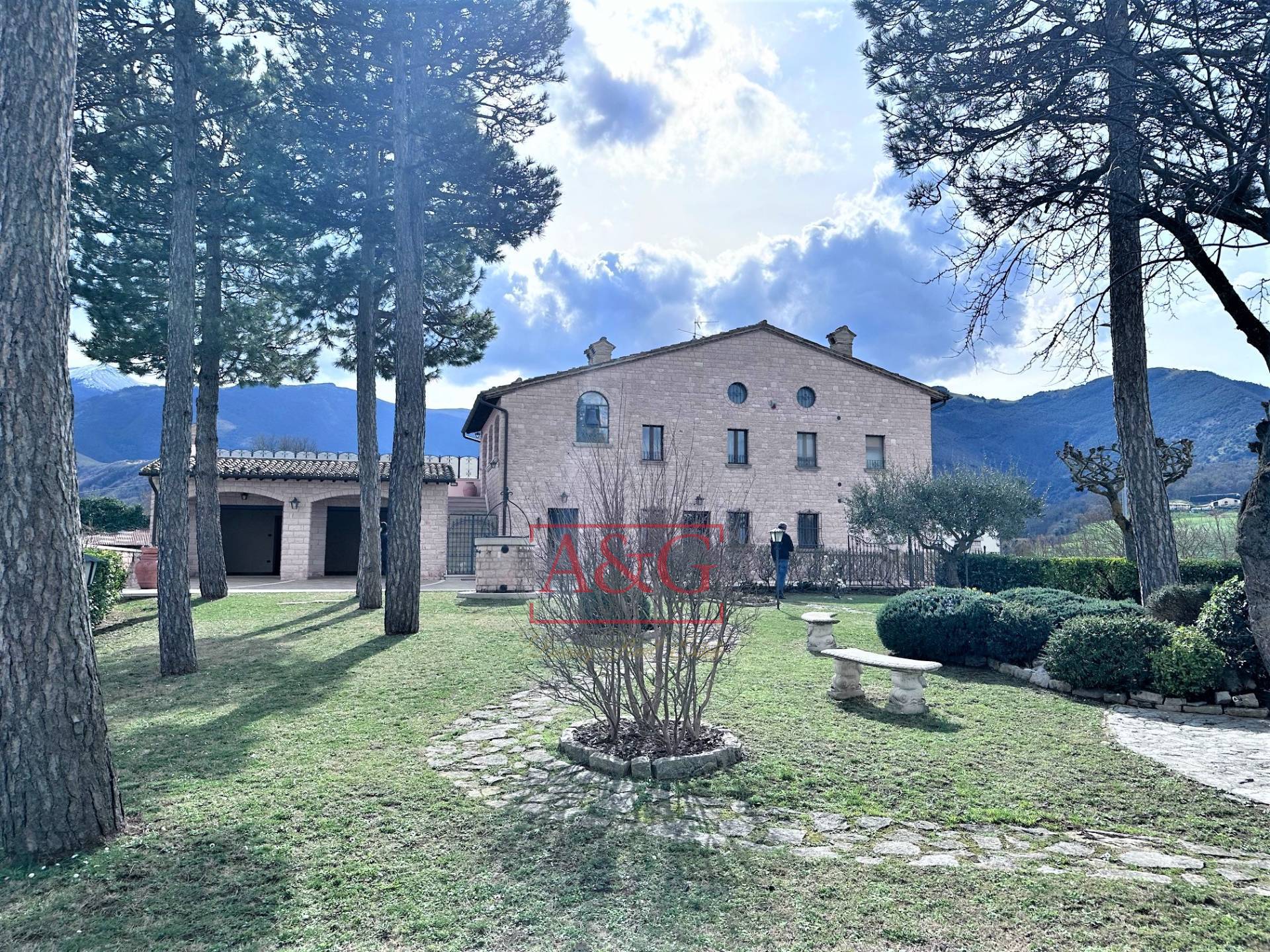Villa in vendita a Cagli (PU)