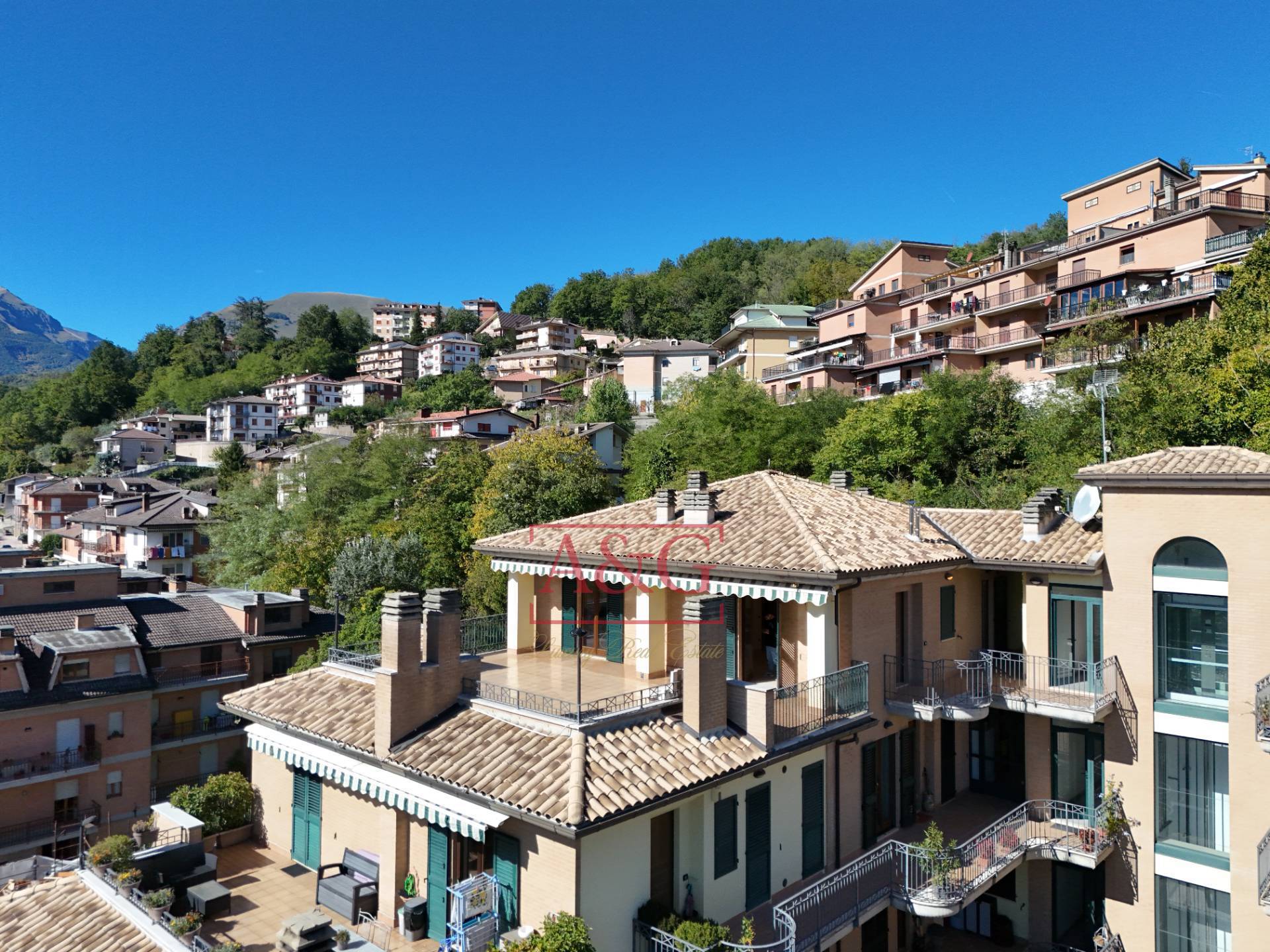 Appartamento in vendita a Amandola