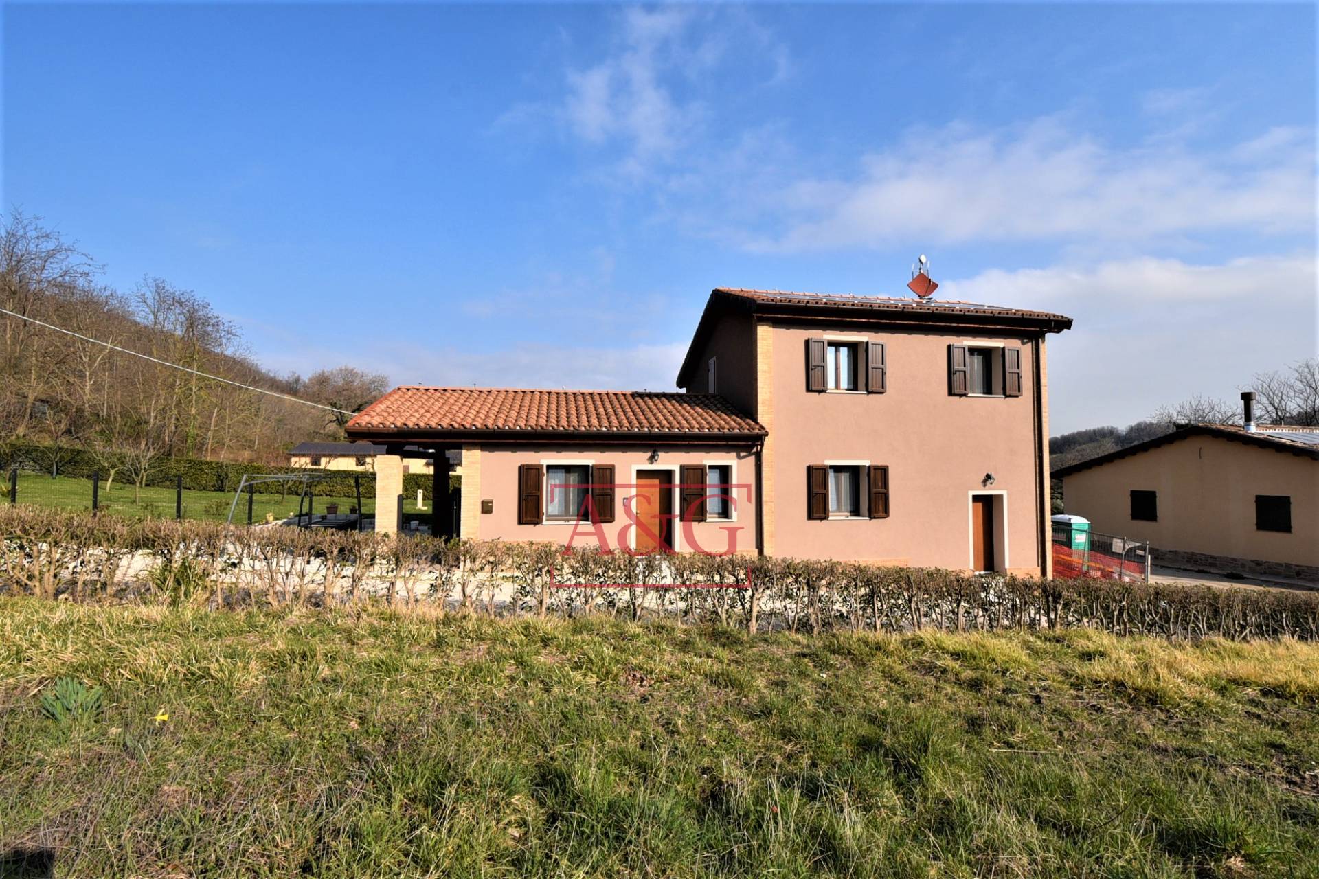 Casale in vendita a San Ginesio