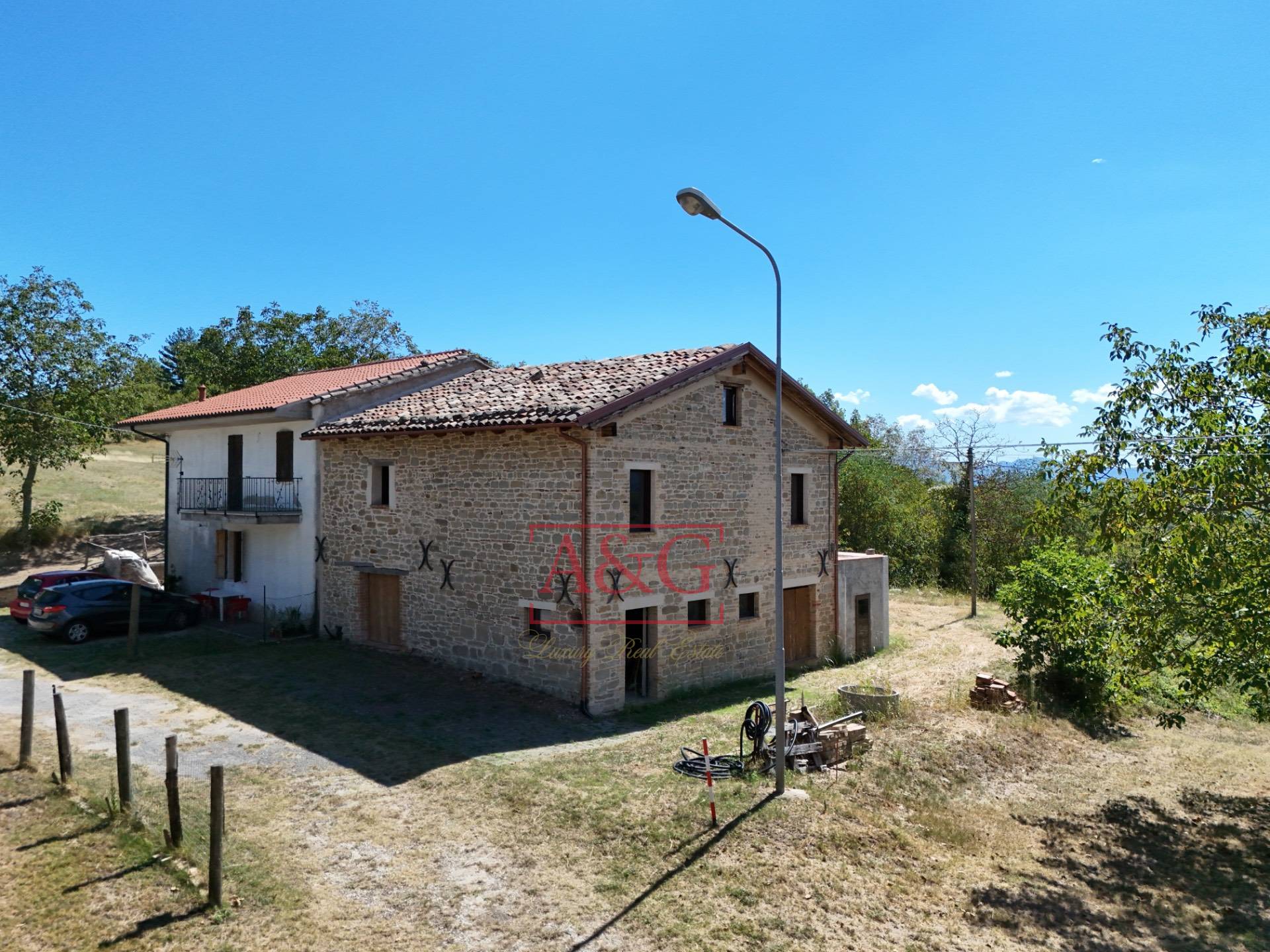 Townhouse for sale in Comunanza