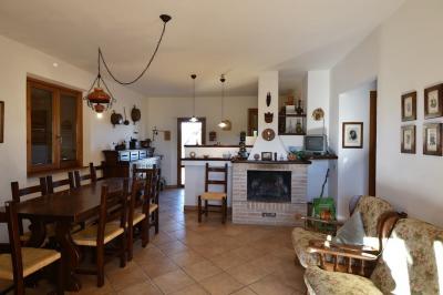 detached House for sale in Roccafluvione