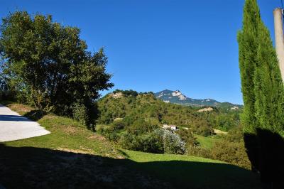 Farmhouse for sale in Venarotta