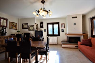 Villa for sale in Amandola