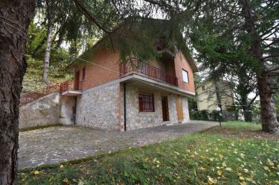 Casa singola in vendita a Montefortino