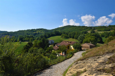 Casa cielo-terra in vendita a Sarnano