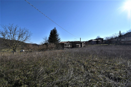 Terreno edificabile in vendita a Sarnano